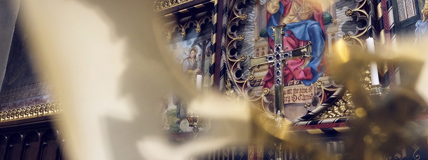 A cross on an alter