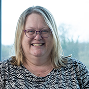 Headshot of Mandi Bowden in Church House Oxford