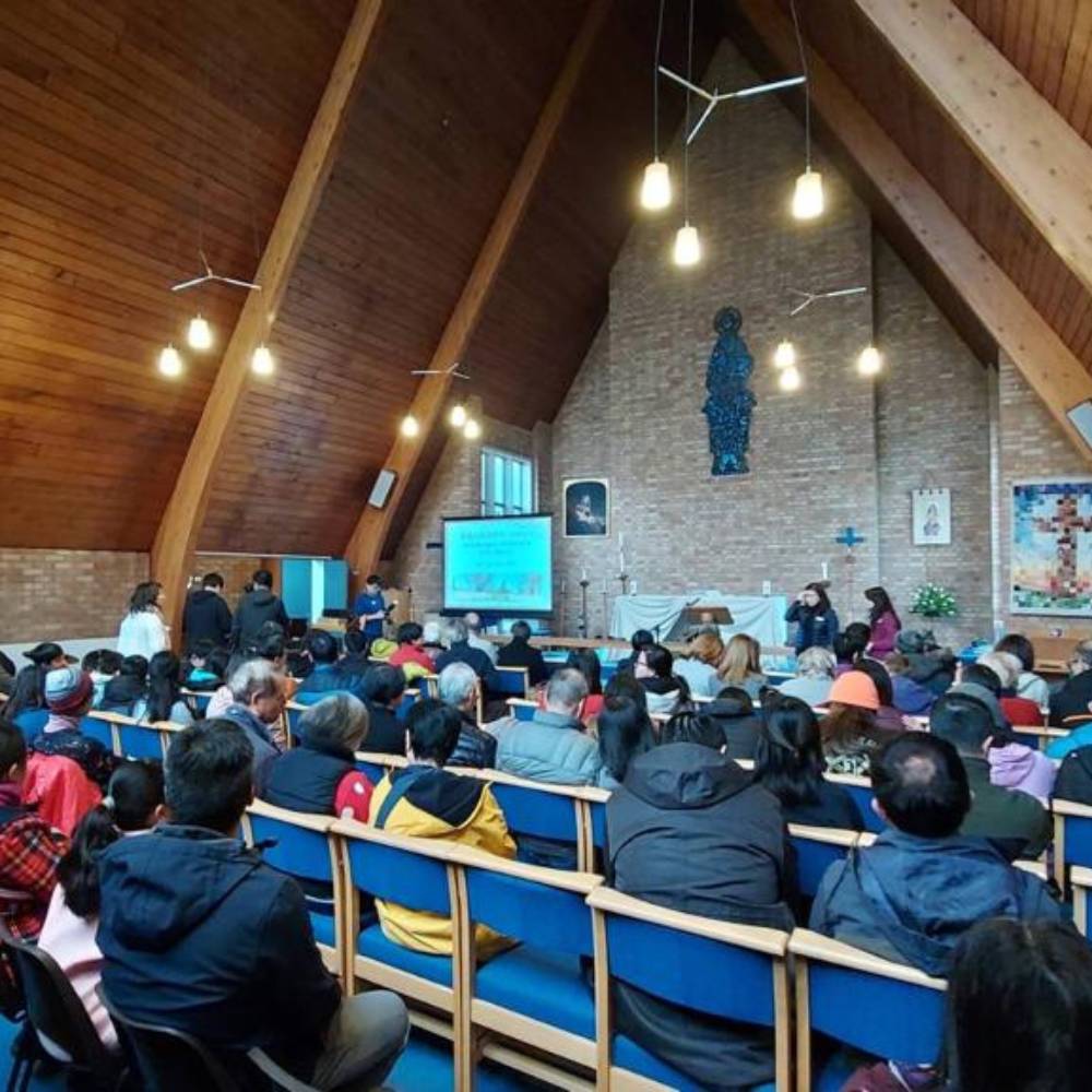 Hong Kong congregation inside St Mary's Church Winnersh